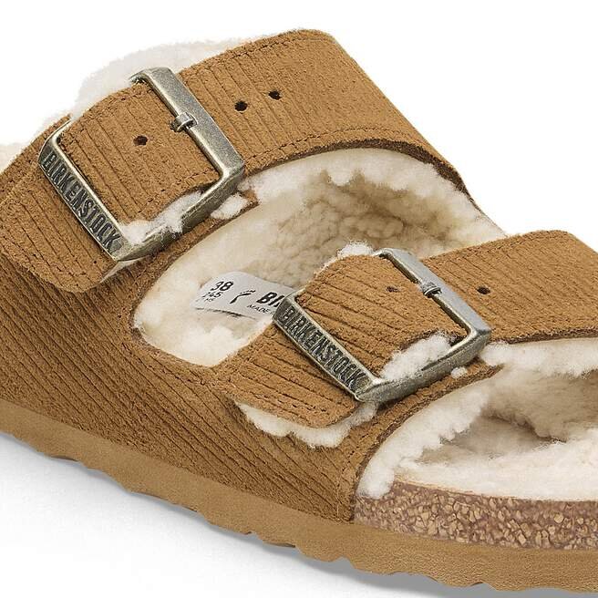 Arizona Shearling semišová kůže s kožešinou Arizona Shearling semišová kůže s kožešinou