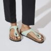 Gizeh Soft Footbed Nubuková kůže Matcha Gizeh Soft Footbed Nubuková kůže Matcha